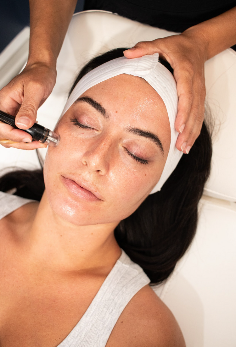 Best Diamond Glow Facials In Philadelphia